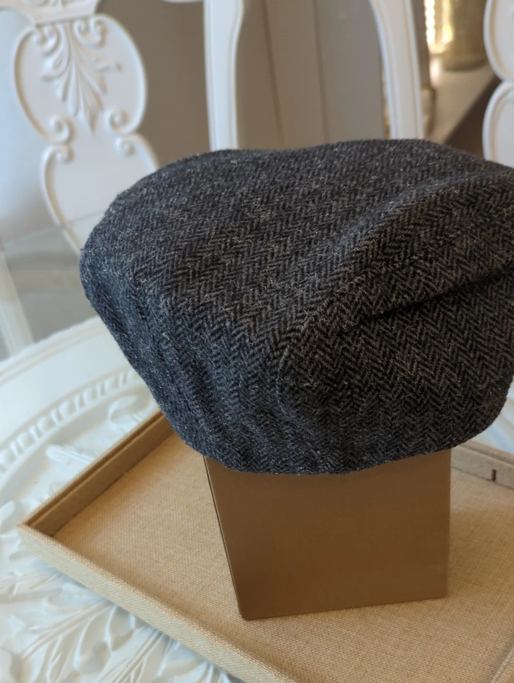 Vintage Sima Int. 100% Pure Wool Herringbone Skipper Cap Hat Black Grey  XL
